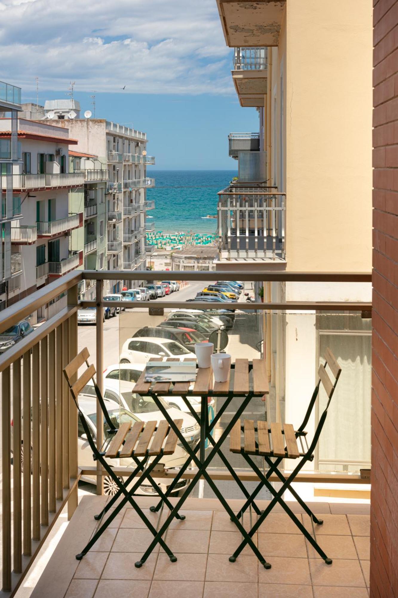 Mt Apartments Termoli Eksteriør bilde
